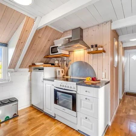 Hemfrith - 800m To The Fjord By Interhome *